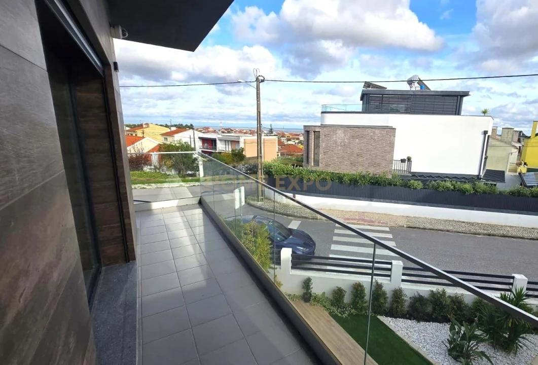 Moradia T3 para Venda em Santa Iria de Azoia, São João da Talha e Bobadela Foto 19