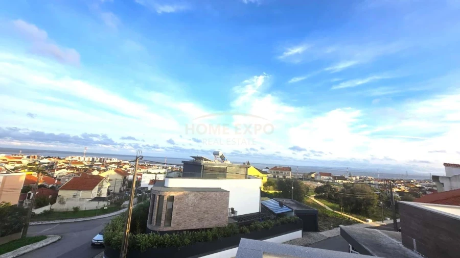 Moradia T3 para Venda em Santa Iria de Azoia, São João da Talha e Bobadela Foto 50