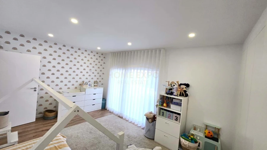 Moradia T3 para Venda em Santa Iria de Azoia, São João da Talha e Bobadela Foto 37