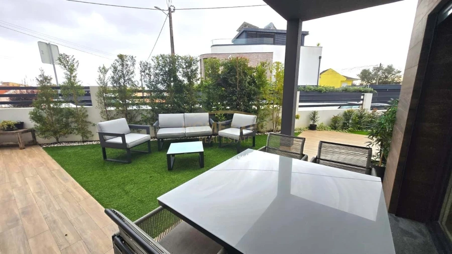 Moradia T3 para Venda em Santa Iria de Azoia, São João da Talha e Bobadela Foto 54