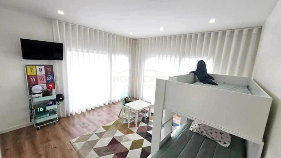 Moradia T3 para Venda em Santa Iria de Azoia, São João da Talha e Bobadela Foto 26