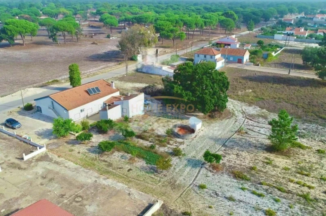 Moradia T5 para Venda em Torrão Foto 5