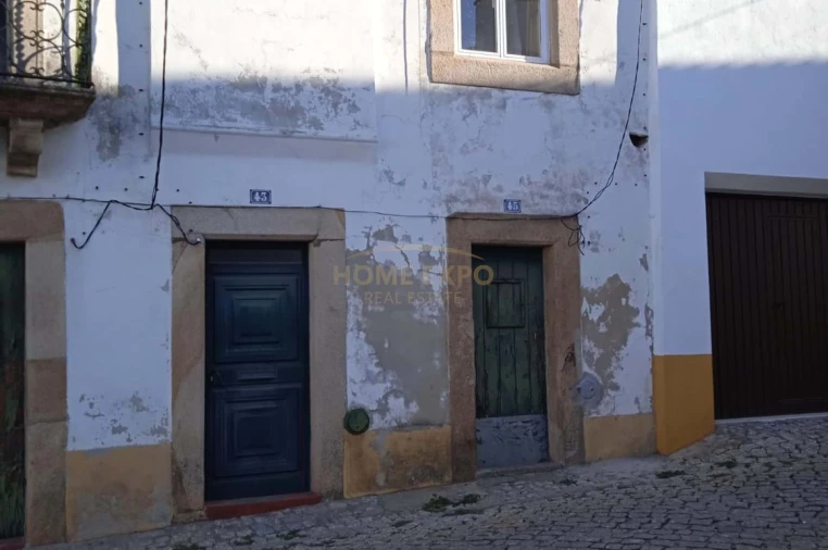 Moradia T9 para Venda em Alter do Chão Foto 3