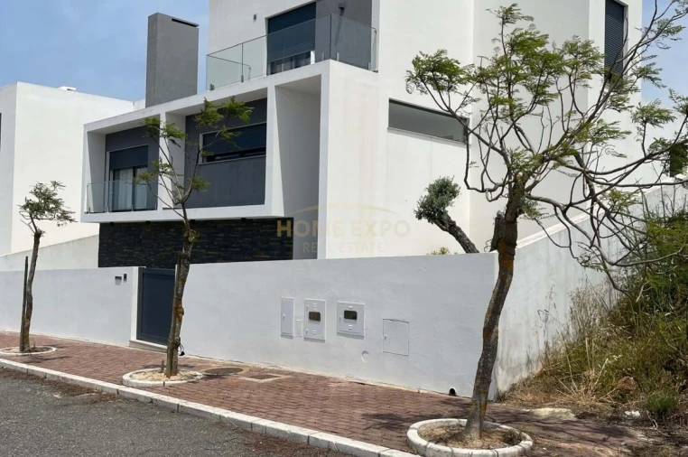 Terreno para Venda em Santiago do Cacém, Santa Cruz e São Bartolomeu da Serra Foto 8