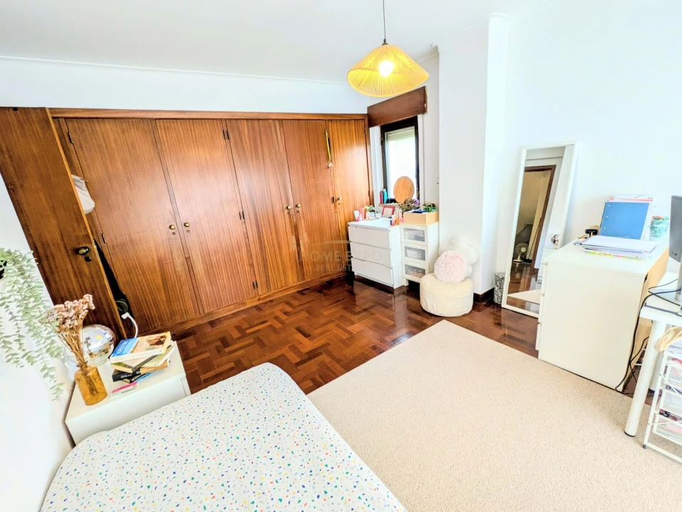 Moradia T6 para Venda em Póvoa de Santa Iria e Forte da Casa Foto 20