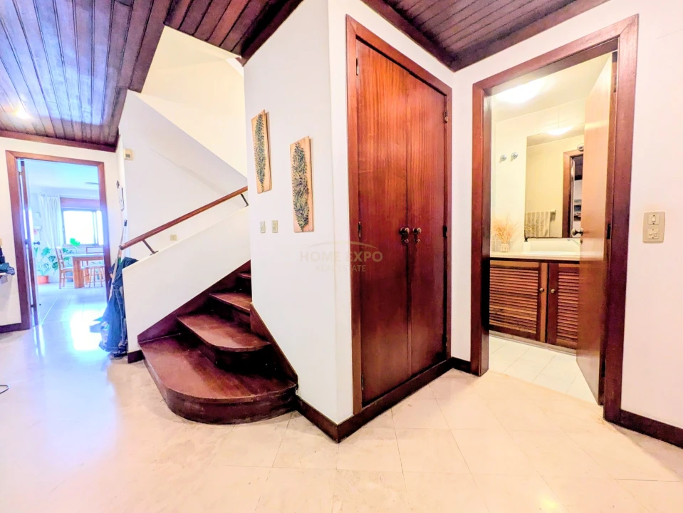 Moradia T6 para Venda em Póvoa de Santa Iria e Forte da Casa Foto 27