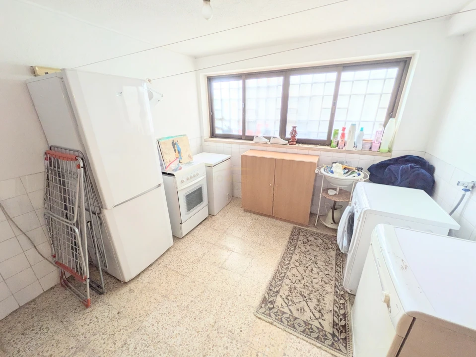 Moradia T6 para Venda em Póvoa de Santa Iria e Forte da Casa Foto 31