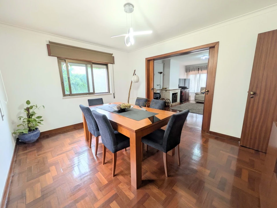 Moradia T6 para Venda em Póvoa de Santa Iria e Forte da Casa Foto 10