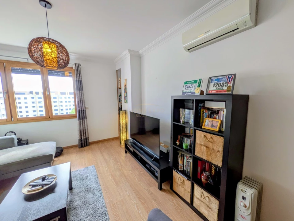 Apartamento T2 para Venda em Loures Foto 12