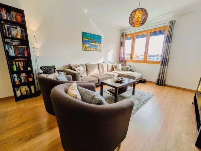 Apartamento T2 para Venda em Loures Foto 8