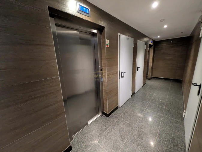 Apartamento T2 para Venda em Loures Foto 4