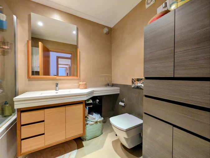 Apartamento T2 para Venda em Loures Foto 23