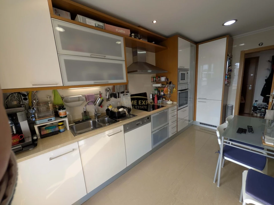 Apartamento T2 para Venda em Loures Foto 15