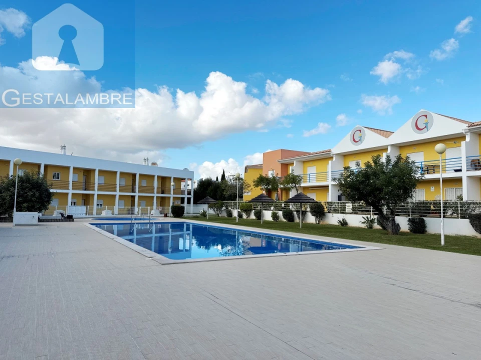 Apartamento T2 para Venda em Guia Foto 1