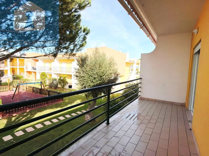 Apartamento T2 para Venda em Guia Foto 6