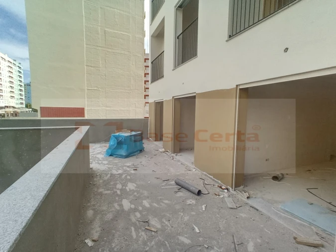 Apartamento T2 para Venda em Corroios Foto 3