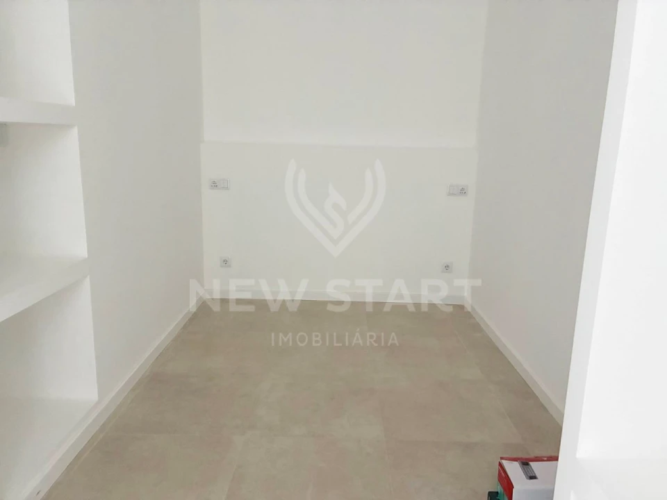 Moradia T2 para Venda em Olhão Foto 17