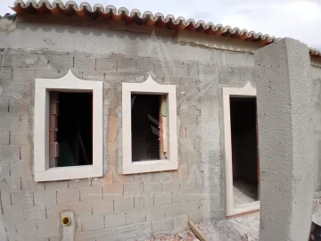 Moradia T3 para Venda em Salir de Matos