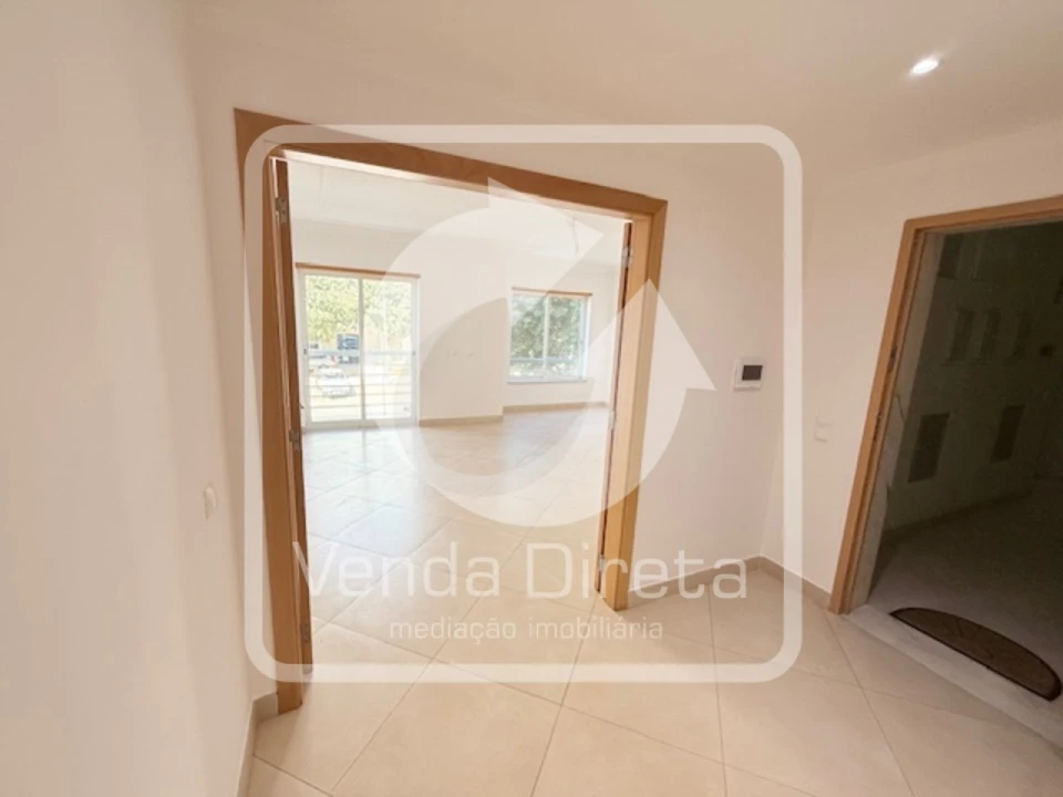 Apartamento T2 para Venda em Loule (São Clemente) Foto 4