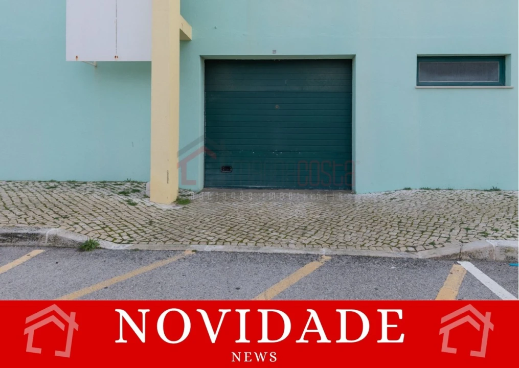 Garagem para Venda em Peniche Foto 1