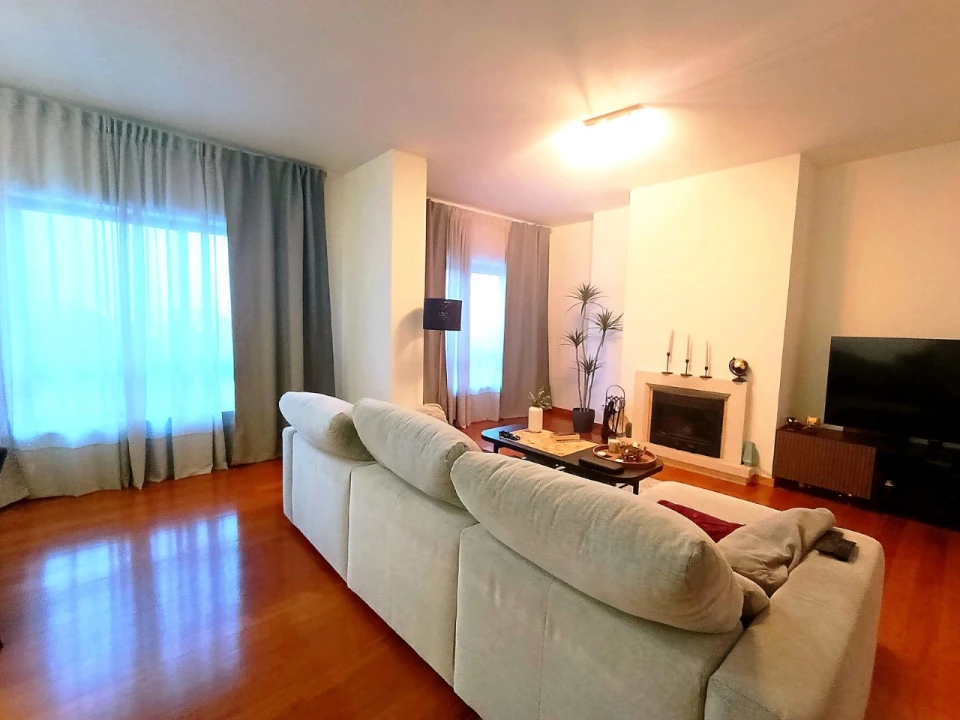 Apartamento T3 para Venda em Abrantes (São Vicente e São João) e Alferrarede Foto 2