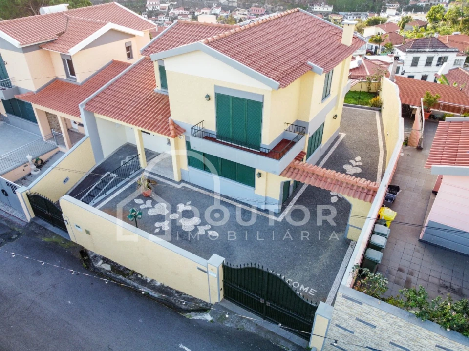 Moradia T3 para Venda em Imaculado Coração de Maria Foto 7