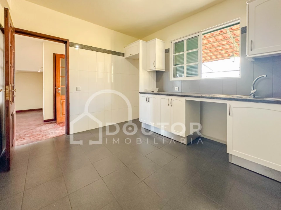 Moradia T3 para Venda em Imaculado Coração de Maria Foto 13