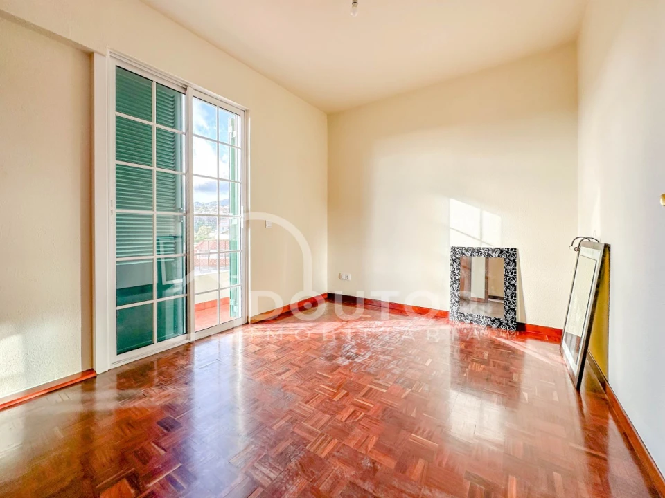 Moradia T3 para Venda em Imaculado Coração de Maria Foto 26