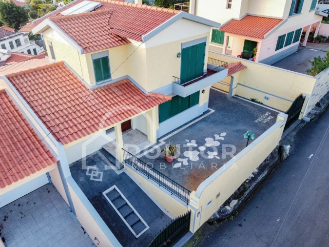 Moradia T3 para Venda em Imaculado Coração de Maria Foto 6