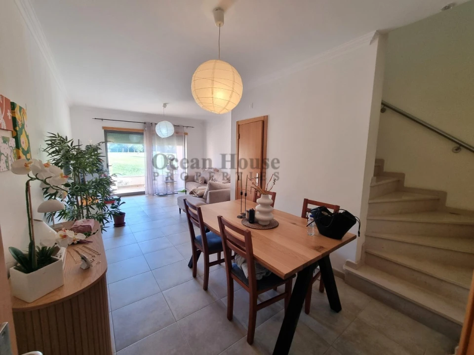 Moradia T2 para Venda em Albufeira e Olhos de Água Foto 2