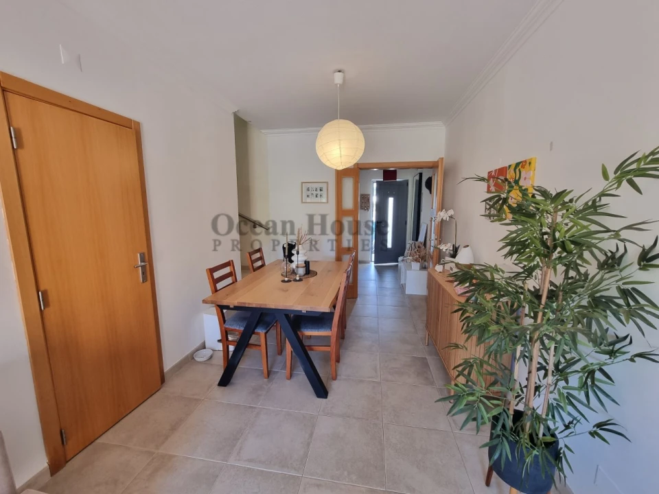 Moradia T2 para Venda em Albufeira e Olhos de Água Foto 3