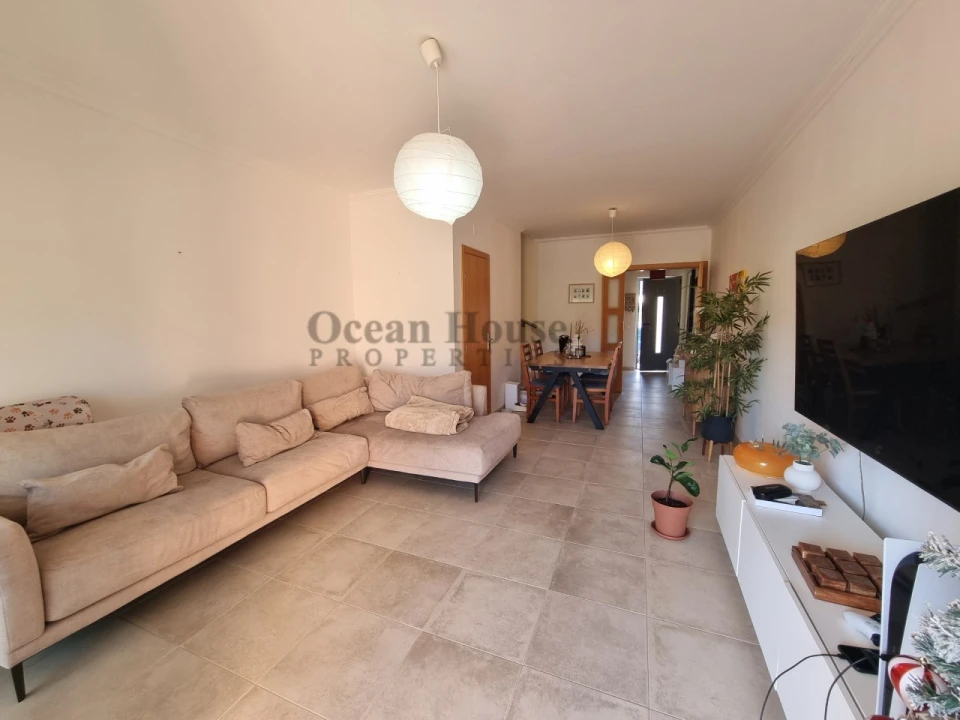 Moradia T2 para Venda em Albufeira e Olhos de Água Foto 5