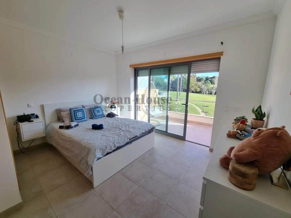 Moradia T2 para Venda em Albufeira e Olhos de Água Foto 12