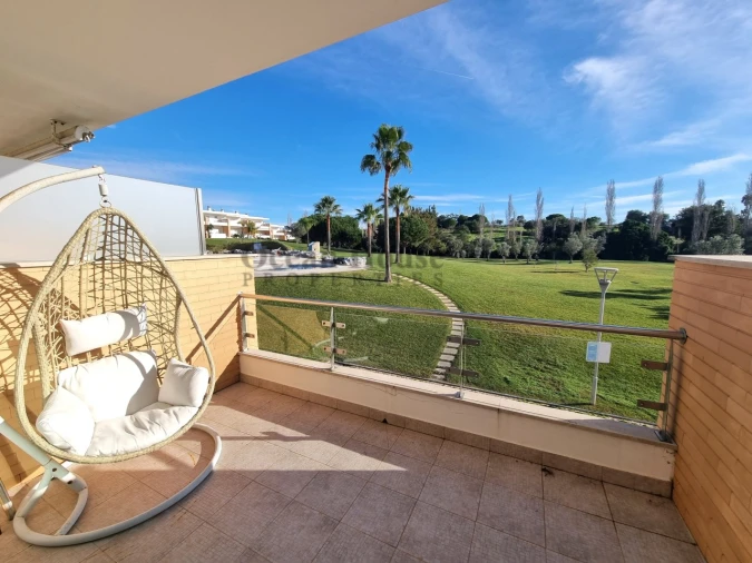 Moradia T2 para Venda em Albufeira e Olhos de Água Foto 13