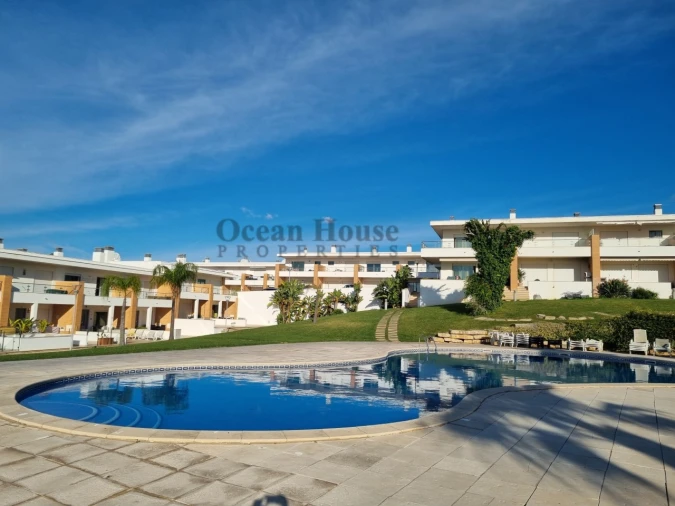 Moradia T2 para Venda em Albufeira e Olhos de Água Foto 21