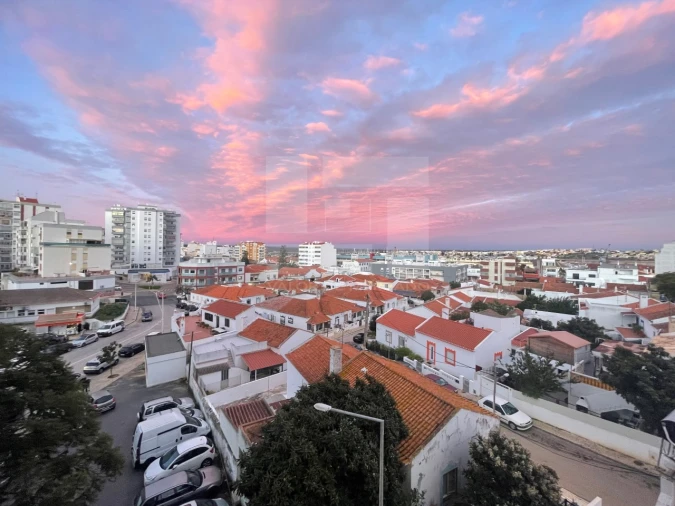 Apartamento T3 para Venda em Portimão Foto 1