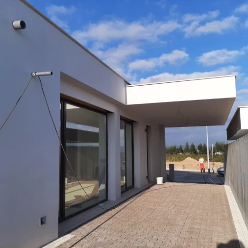 Moradia T2 para Venda em Tornada e Salir do Porto Foto 3