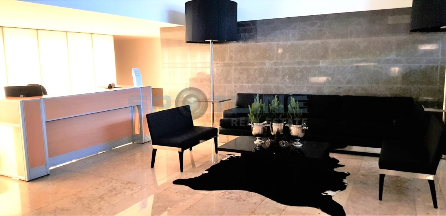 Apartamento T2 para Venda em Parque das Nações Foto 3