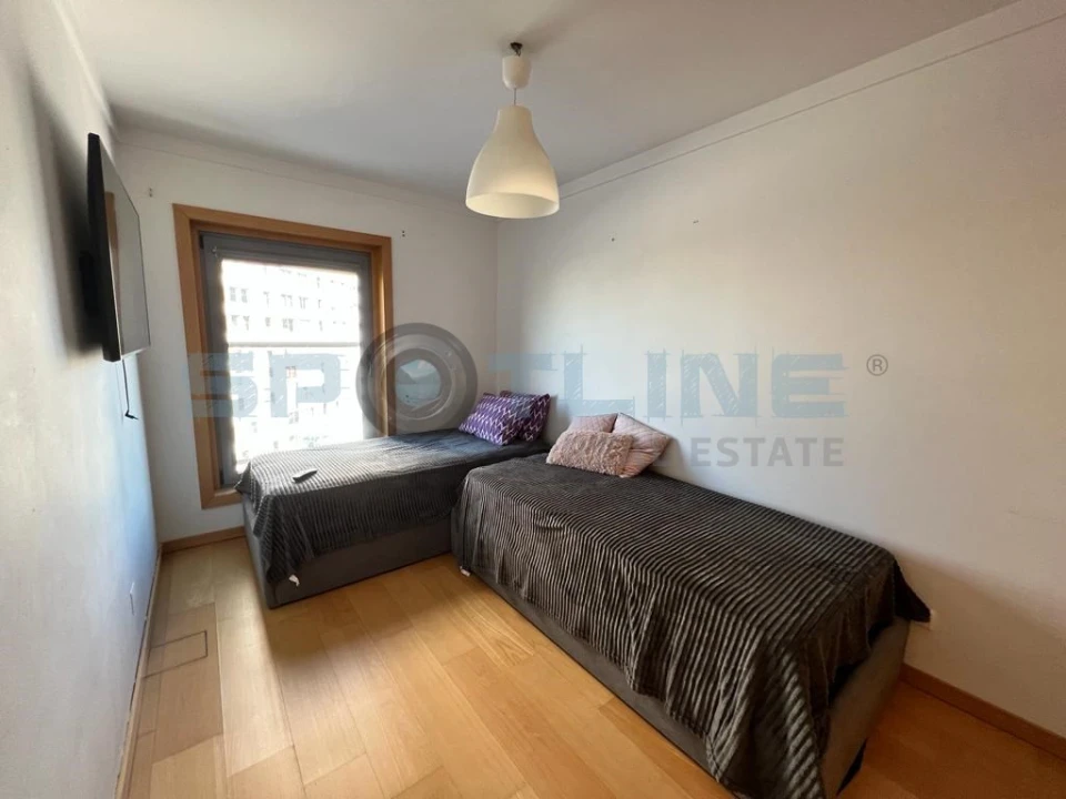 Apartamento T2 para Venda em Parque das Nações Foto 40