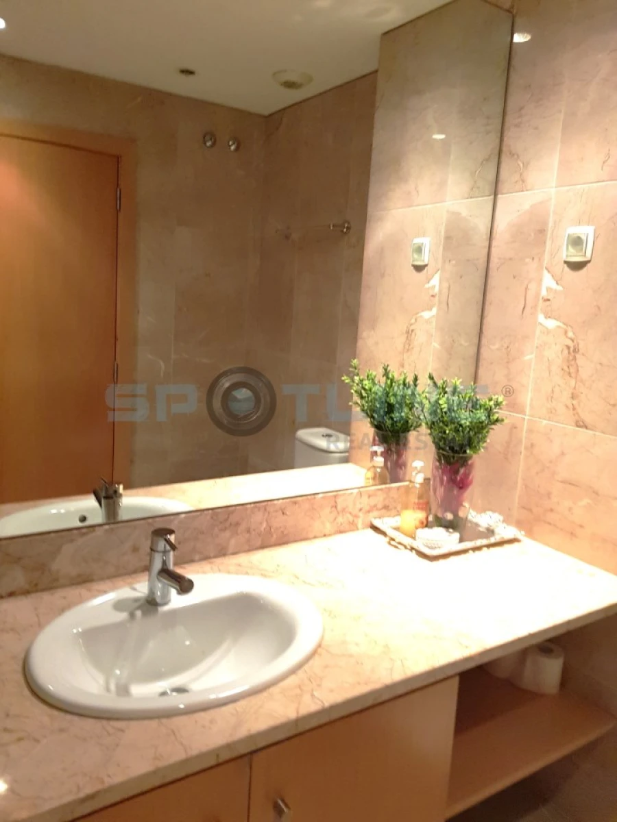 Apartamento T2 para Venda em Parque das Nações Foto 28