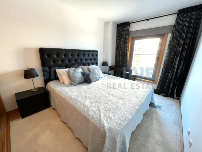 Apartamento T2 para Venda em Parque das Nações Foto 32