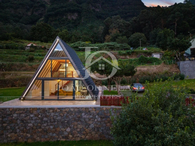 Moradia T2 para Venda em São Vicente Foto 1