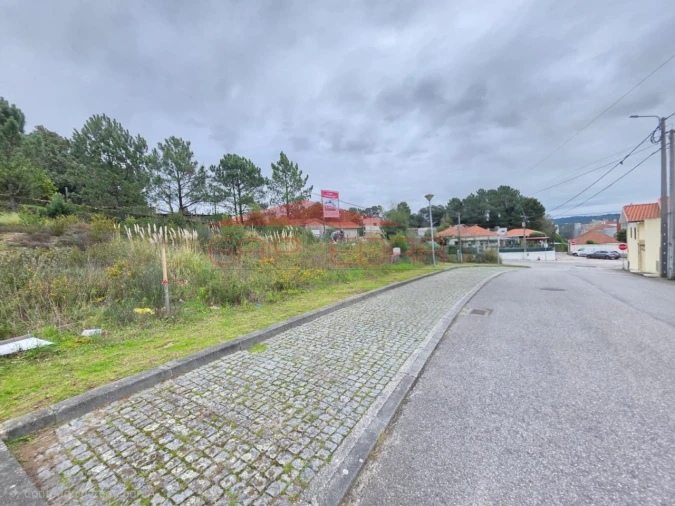 Terreno para Venda em Mozelos Foto 6