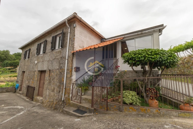 Moradia T5 para Venda em Santa Cruz do Douro e São Tomé de Covelas Foto 7