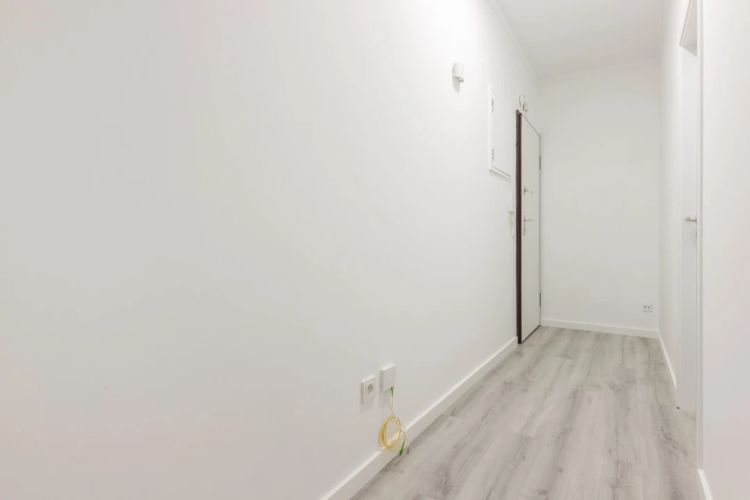 Apartamento T1 para Venda em Amora Foto 2