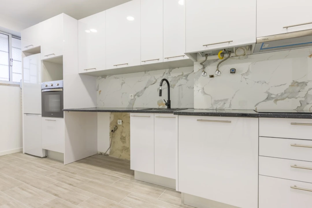 Apartamento T1 para Venda em Amora Foto 5