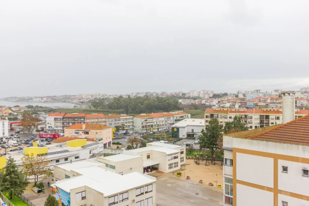 Apartamento T1 para Venda em Amora Foto 15