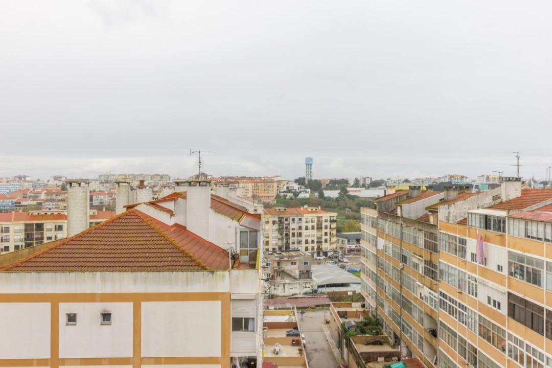 Apartamento T1 para Venda em Amora Foto 16