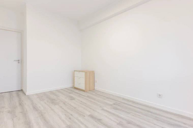 Apartamento T1 para Venda em Amora Foto 8