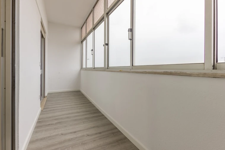 Apartamento T1 para Venda em Amora Foto 11